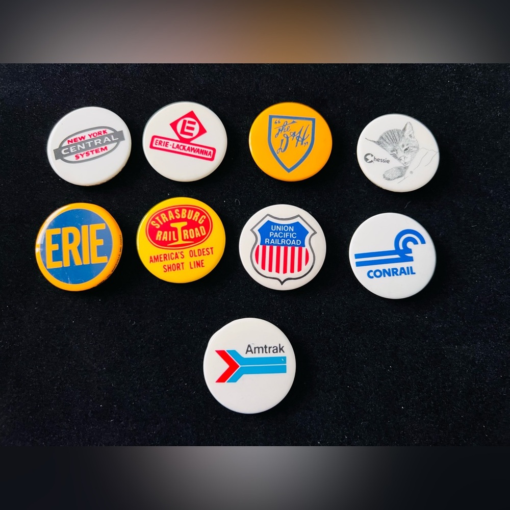 Vintage 1970s Promotional Railroad Amtrak, Erie, Contrail, Pin Back Lot of 9